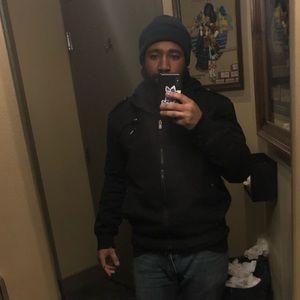 Meet your Posher, Lee